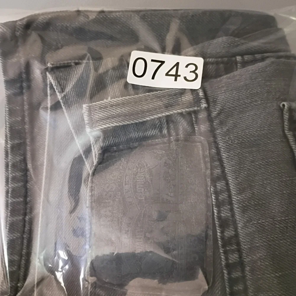 Levis 513 Slim Straight Grey Denim Jeans Mens 32x32 80813-0002